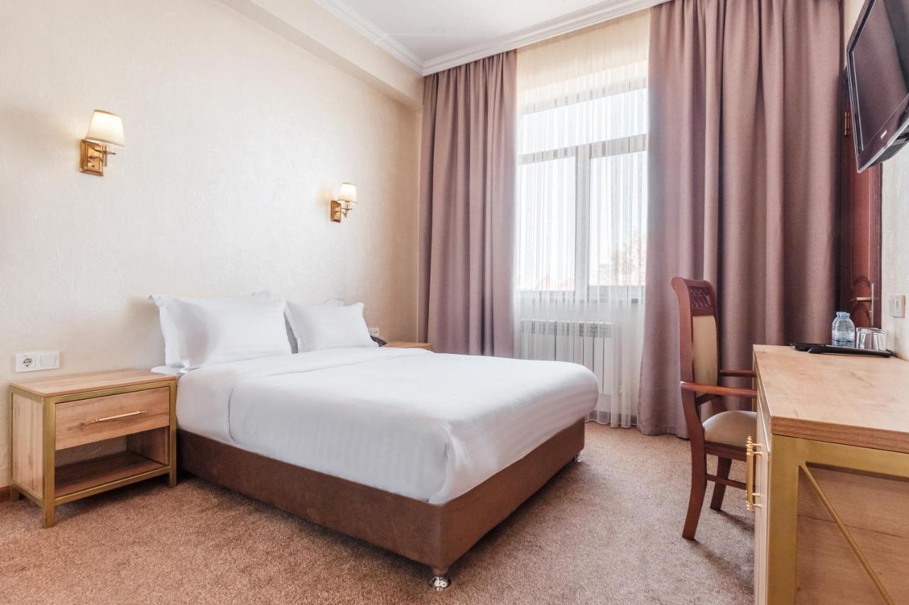 Western Suites Hotel Taškent Exteriér fotografie