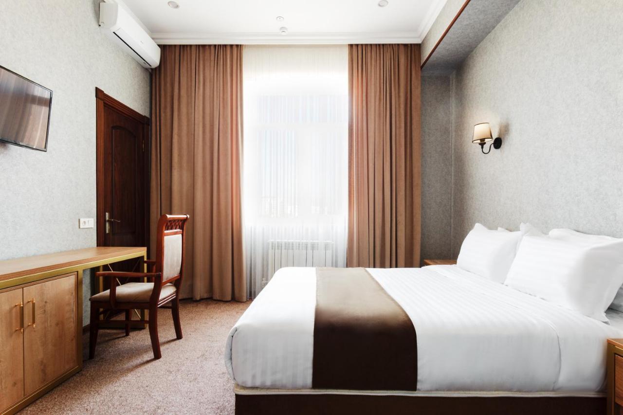 Western Suites Hotel Taškent Exteriér fotografie