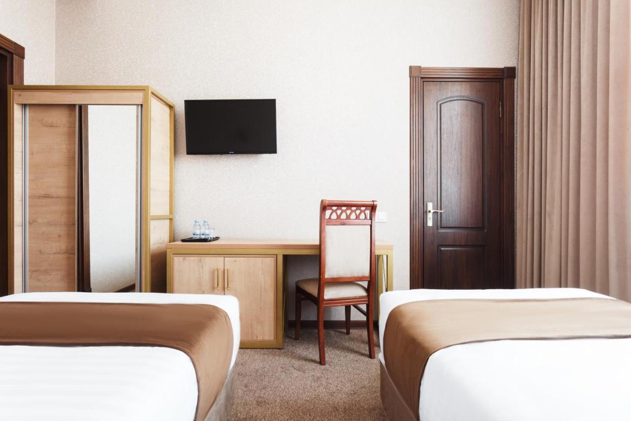 Western Suites Hotel Taškent Exteriér fotografie