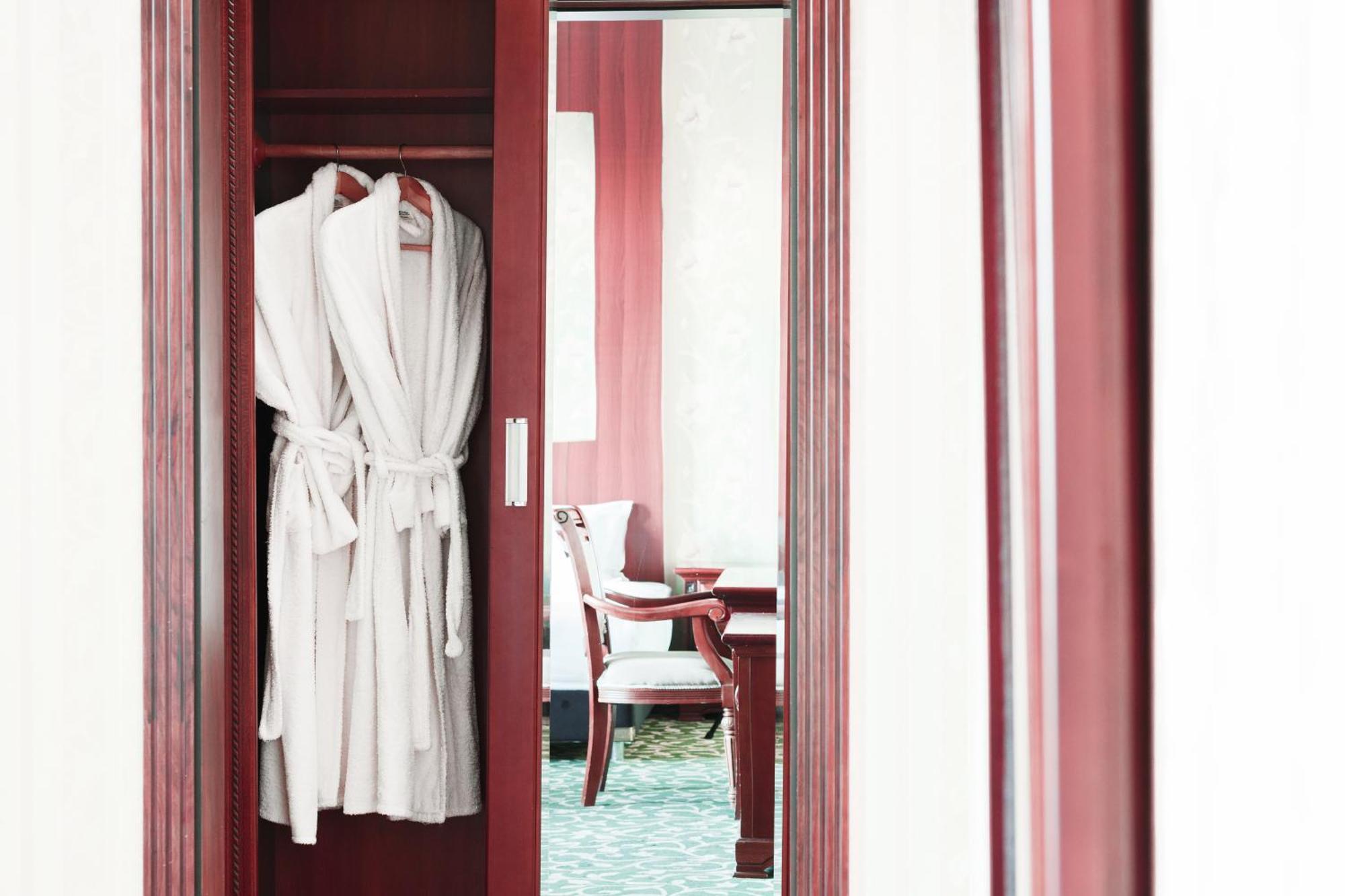 Western Suites Hotel Taškent Exteriér fotografie