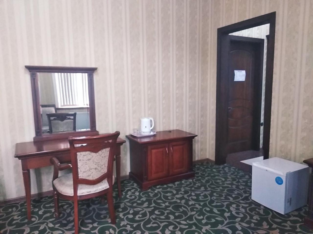 Western Suites Hotel Taškent Exteriér fotografie